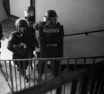 Le Havre : l'homme retranché chez lui s'est rendu aux policiers du RAID, son arme était factice
