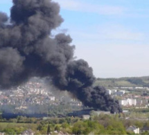 Yvelines : violent incendie dans une entreprise de recyclage de métaux sur la zone portuaire de Limay