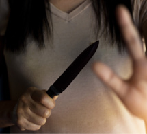 Yvelines : la femme suicidaire menace les sapeurs-pompiers avec un couteau, à Limay 