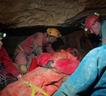 Exercice de sauvetage au fond des grottes de Caumont : le dispositif a bien fonctionné