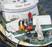 Évacuation sanitaire d'un marin-pêcheur au large de Boulogne-sur-Mer