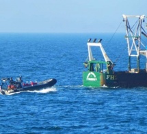 Huit tonnes de coquilles pêchées illégalement découvertes à bord d'un navire britannique