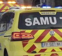 Une voiture défonce le mur d'une école à Saint-Aubin-lès-Elbeuf, le conducteur est tué