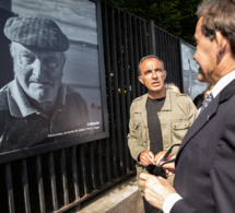 Nikos Aliagas, photographe : ses "Rencontres en bords de Seine" exposées à Rouen
