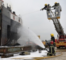 Incendie à bord d'un automoteur en cale sèche au chantier naval d'Achères