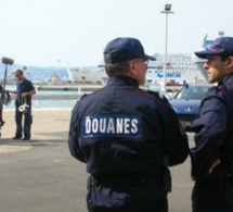 26 kg d'héroïne brune saisis par la douane dans la voiture de deux Anglais à Dieppe