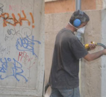 Rouen : les tagueurs confondus par la peinture fraîche qu'ils avaient sur les mains