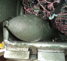 Une bombe allemande de 50 kg repêchée dans la rade de Cherbourg