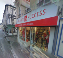 Gournay-en-Bray : échec à la voiture-bélier contre une parfumerie du centre-ville