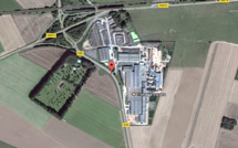 Incendie chez Linex, près d'Yvetot : l'extinction se poursuit, pas de chômage technique