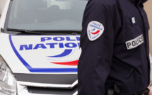 Mantes-la-Jolie : une voiture de police cible d'un tir de mortier lors d'une patrouille au Val-Fourré