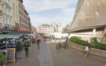 Place du Vieux-Marché à Rouen : blessé à l'abdomen par un homme armé d'un couteau