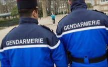 Seine-Maritime : une femme suicidaire, enfermée dans sa voiture,  raisonnée par les gendarmes 