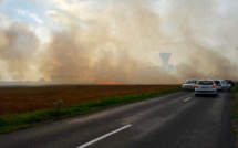 Eure : trente-trois sapeurs-pompiers mobilisés ce soir sur un feu de récolte a Trouville-la-Haule