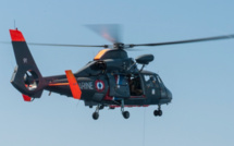 Manche : un couple en difficulté au large de la pointe du Roc hélitreuillé par l'hélicoptère de la Marine 