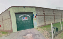 Prison d’Évreux : surpris en train de parachuter des « chaussettes » par dessus le mur d’enceinte