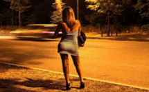 Armé, le souteneur extorquait les clients de la prostituée : trois interpellations dans les Yvelines