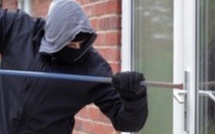 Grand-Quevilly : le coffre-fort résiste au cambrioleur qui s'enfuit avec la caméra de vidéo-surveillance