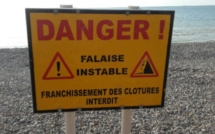 Seine-Maritime : au Tréport, la falaise s'effondre sur la plage sans faire de blessé