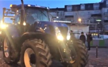 Contre la ligne nouvelle Paris Normandie les agriculteurs bloquent les gares de Mantes-la-Jolie et d’Yvetot 