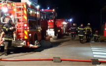 Anneville-Ambourville (Seine-Maritime) : la maison en feu s'effondre au cours de l'intervention des pompiers