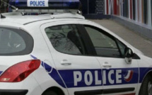 Yvelines : l’automobiliste force un contrôle de police à Buchelay, il est interpellé après un accident avec un bus