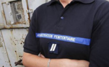 Un surveillant du centre de détention de Val-de-Reuil menacé de mort en venant ouvrir la cellule d’un détenu 