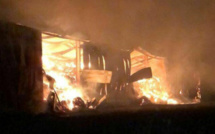 3 000 tonnes de lin et 30 tonnes d'ammonitrate partis en fumée dans un violent incendie dans l'Eure