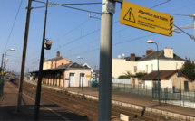 Yvelines : il s’allonge sur les rails et meurt écrasé par un train en gare de Viroflay 