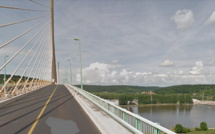 Un cadavre repêché en Seine-Maritime : peut-être celui de l'homme qui a sauté du pont de Brotonne 
