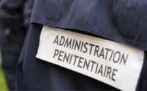 Yvelines : feu dans une cellule à Bois-d’Arcy, un surveillant incommodé transporté à l’hôpital 