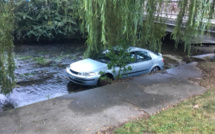 Serquigny  : ivre, il plonge avec sa voiture dans la Charentonne en faisant une marche arrière