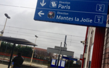 Yvelines : le conducteur de la camionnette percutée par un train de voyageurs n'a pas survécu