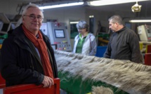 Le lin du Neubourg, dans l'Eure, habille le monde entier : une aide de 250 000€ accordée à la coopérative de teillage