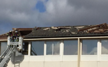 Vents violents en Seine-Maritime : 4 blessés à Riville, le toit d’une école arraché à Déville 