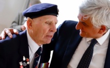 Hommage aux vétérans de la Seconde Guerre mondiale au forum Normandie pour la Paix à Caen