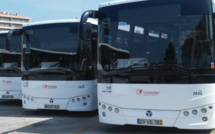 Mantes-la-Ville (Yvelines) : ils brisent la vitre de la porte arrière pour descendre du bus 