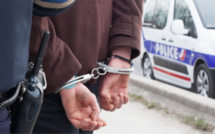 Évreux : le jeune fugueur brutalise sa mère après avoir bu puis fumé des joints de cannabis 