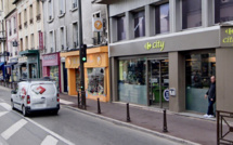 Yvelines : deux Mantais arrêtés après avoir raflé la recette d'un supermarché à Maisons-Laffitte