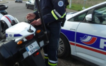 Évreux : ivre, le conducteur à bout de force pour souffler dans l’éthylotest des policiers 