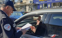 Confinement : désormais, le  justificatif de déplacement professionnel suffit pour ceux qui travaillent