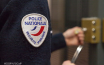 Le Havre : il dégrade une voiture, frappe son amie et donne un coup de poing à un policier 