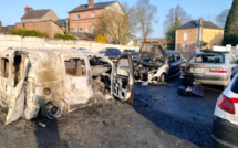 Eure : les incendiaires de cinq véhicules à Brionne identifiés et interpellés par les gendarmes 
