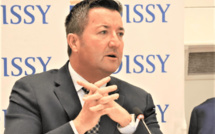 Yvelines : le maire de Poissy importuné et menacé en pleine nuit à son domicile, l'auteur est interpellé