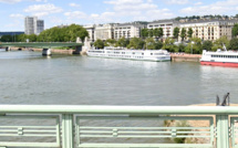 Seine-Maritime : une femme repêchée en Seine à Rouen après avoir sauté du pont Corneille 