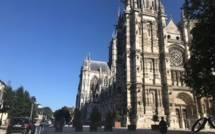 Fausse alerte incendie à la cathédrale Notre-Dame d'Evreux : 39 sapeurs-pompiers mobilisés