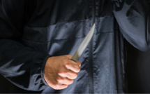 Rouen : un homme ivre menace les passants dans la rue puis les policiers avec un couteau 