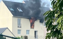 Deux appartements détruits par un incendie à Harfleur, près du Havre : un homme gravement brûlé sur tout le corps