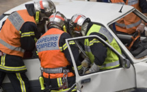 Piégée dans sa voiture sur le toit à Sotteville-lès-Rouen : la conductrice est légèrement blessée 