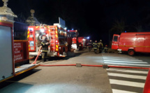 Violent incendie dans l’ancien couvent de Gravigny (Eure) : 50 sapeurs-pompiers sont sur place 